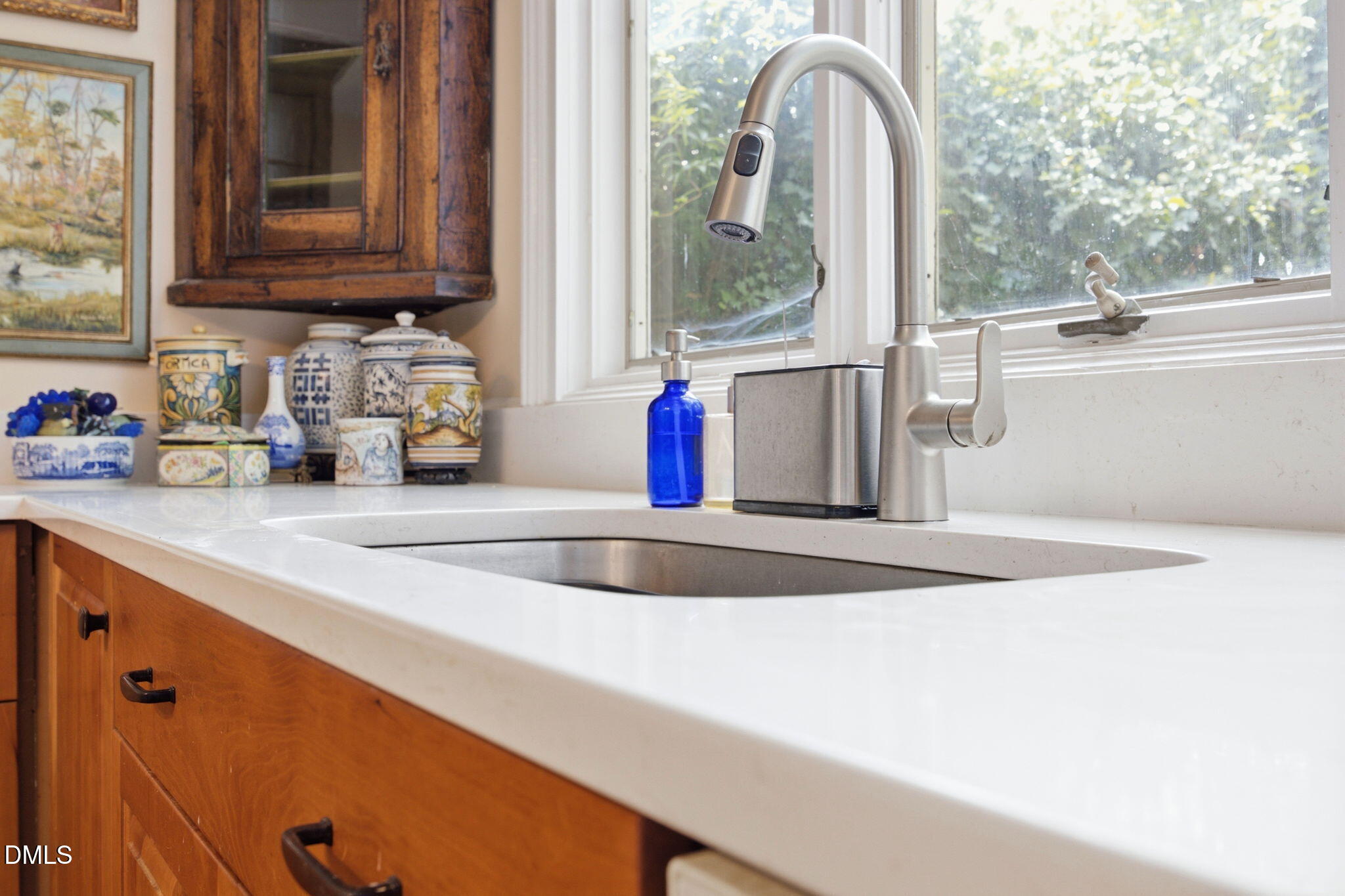 514 East Lane Street Raleigh, NC 27601 - Photo 13 of 51