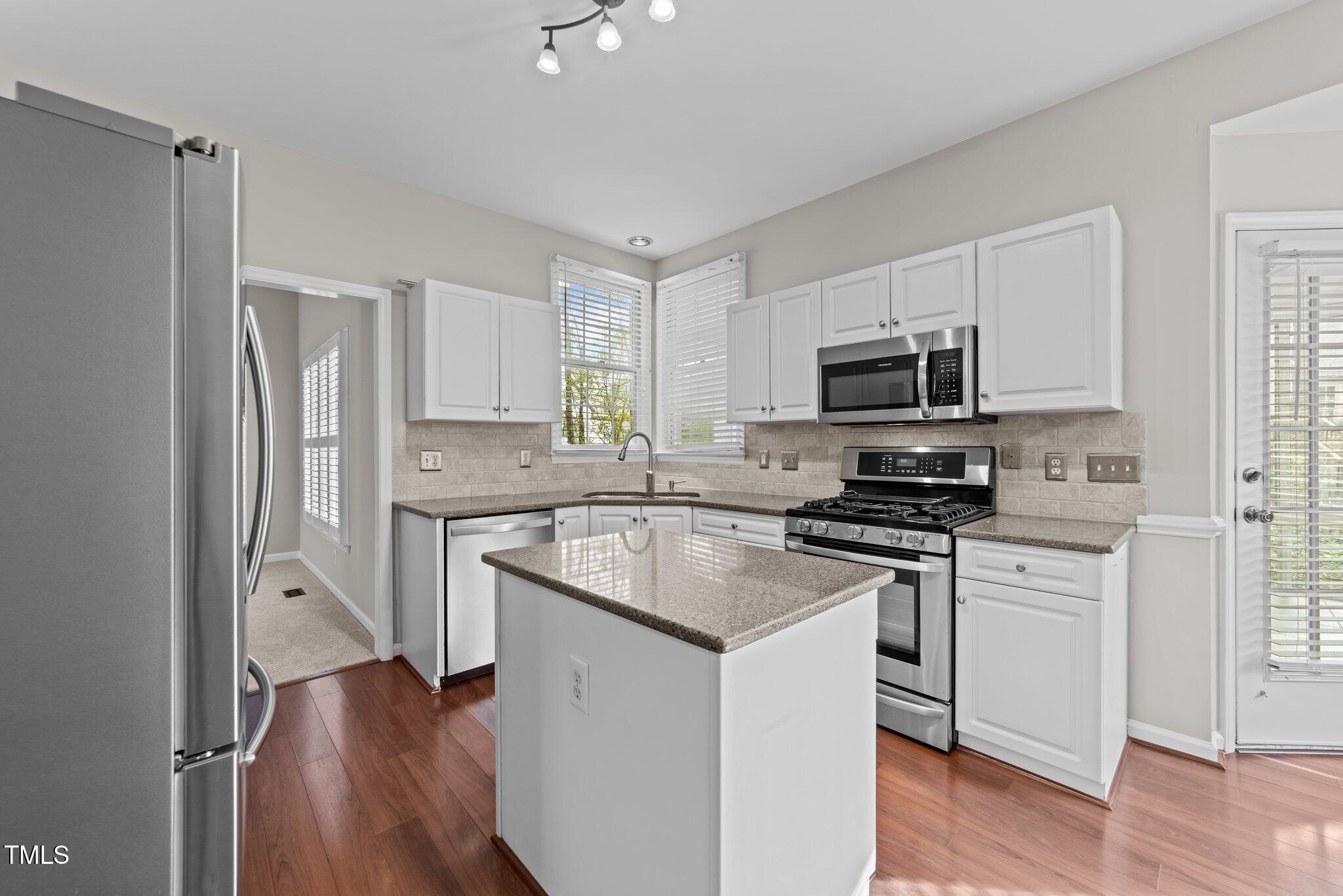 5301 Tilford Lane Raleigh, NC 27613 - Photo 12 of 42 11-web-or-mls-3D5A1169