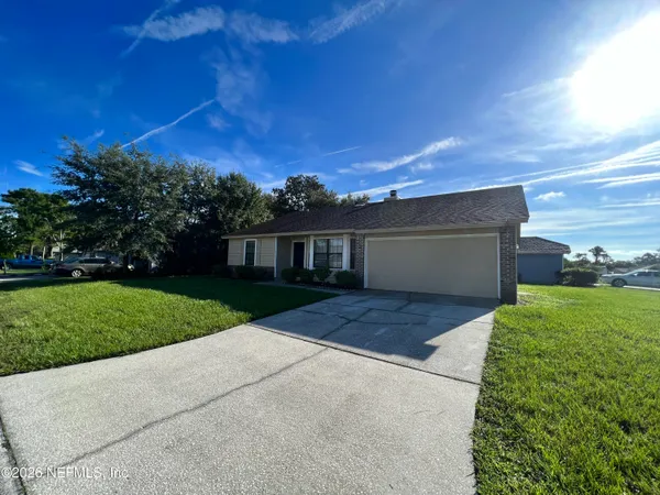 $2,095 | 13326 Currituck Drive North, Jacksonville, FL 32225