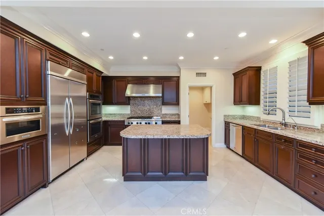 $6,500 | 40 Skyward, Irvine, CA 92620