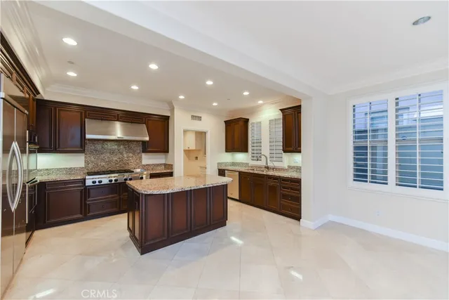 $6,500 | 40 Skyward, Irvine, CA 92620