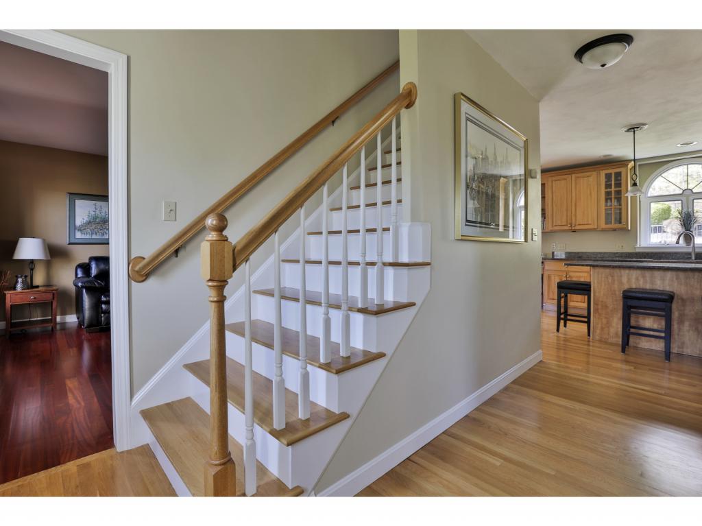 10 Long Meadow Road Windham, NH 03087 - Photo 11 of 36