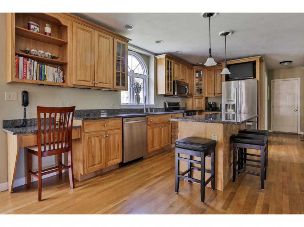 10 Long Meadow Road Windham, NH 03087 - Photo 16 of 36
