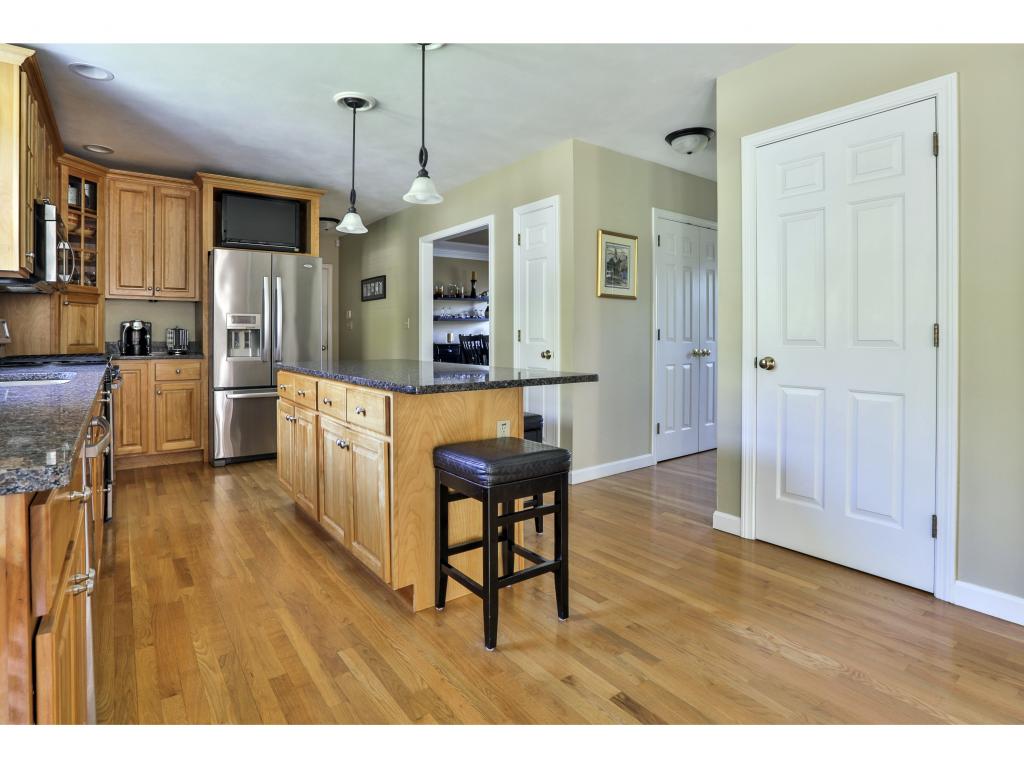 10 Long Meadow Road Windham, NH 03087 - Photo 17 of 36