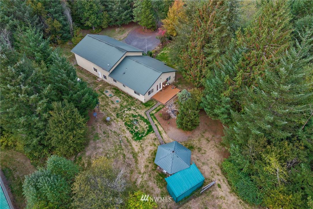491 South Military Road Winlock, WA 98596 - Photo 38 of 40 an aerial view of a house with a yard