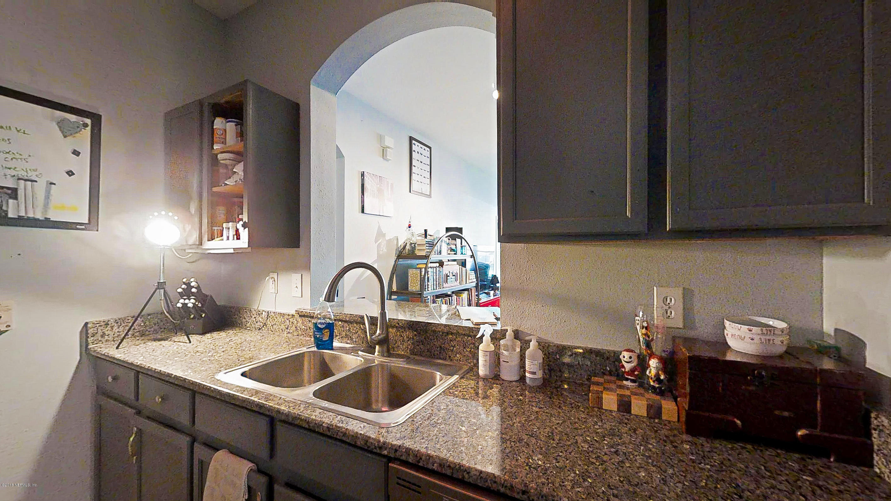10550 Baymeadows Road, Unit 320 Jacksonville, FL 32256 - Photo 5 of 36 Kitchen