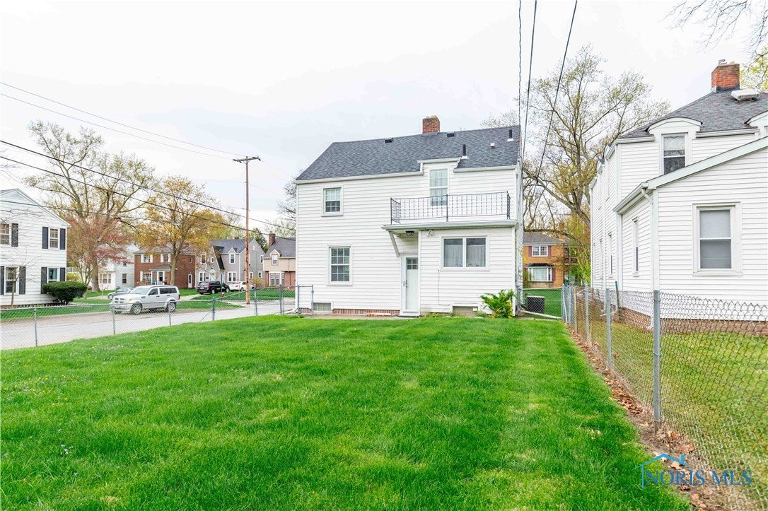 3402 Cheltenham Road Toledo, OH 43606 - Photo 3 of 23 Gallery Image 3