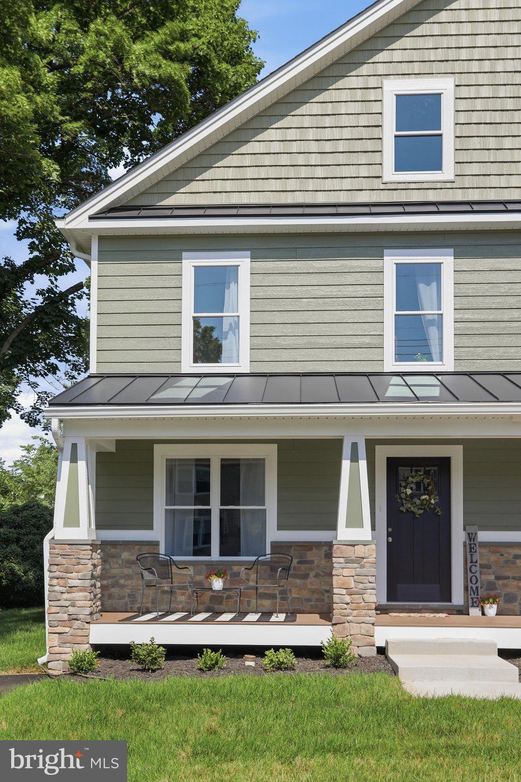 238 Blue Ridge Avenue Front Royal, VA 22630 - Photo 4 of 42