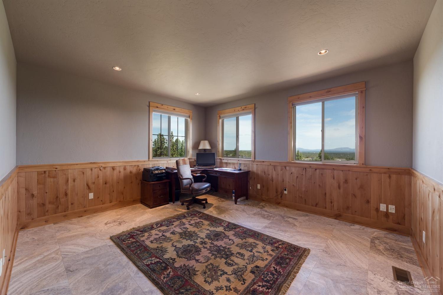 10187 Sundance Ridge Loop Redmond, OR 97756 - Photo 12 of 23 Additional Photo