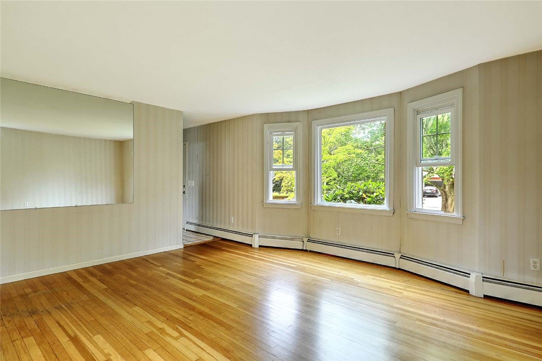 3 Pinetop Road Barrington, RI 02806 - Photo 14 of 45