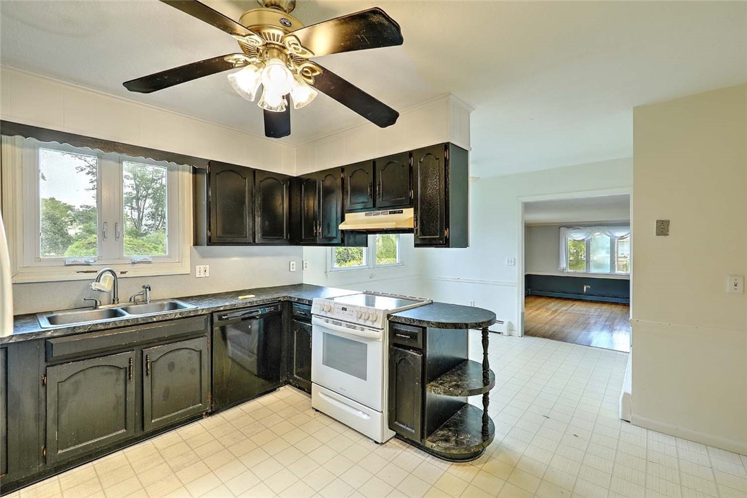 3 Pinetop Road Barrington, RI 02806 - Photo 19 of 45