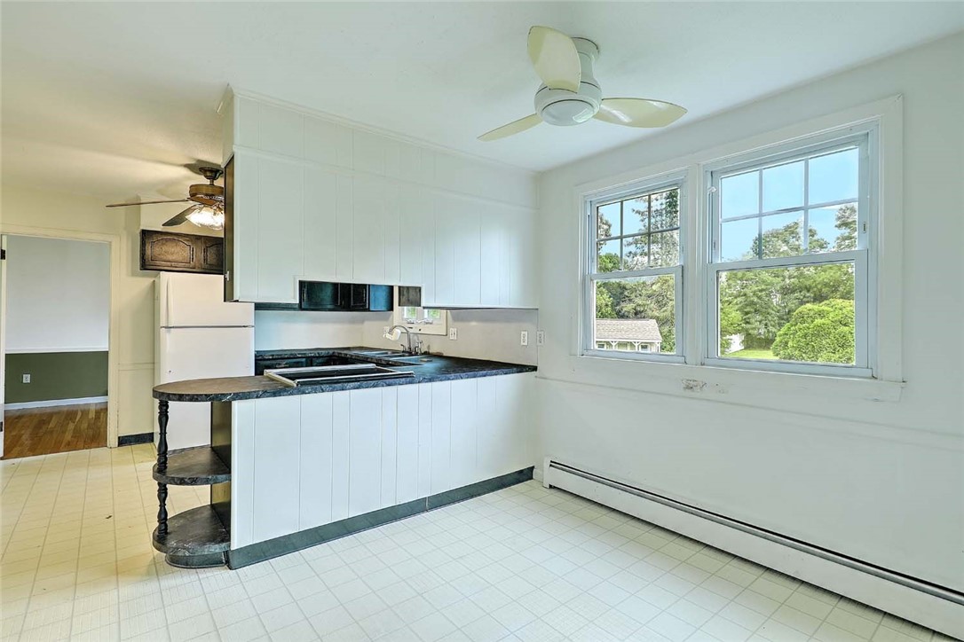 3 Pinetop Road Barrington, RI 02806 - Photo 23 of 45