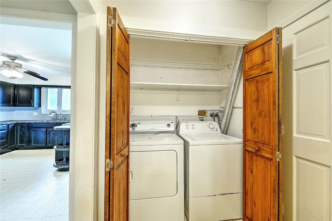 3 Pinetop Road Barrington, RI 02806 - Photo 28 of 45 Laundry on 1st floor