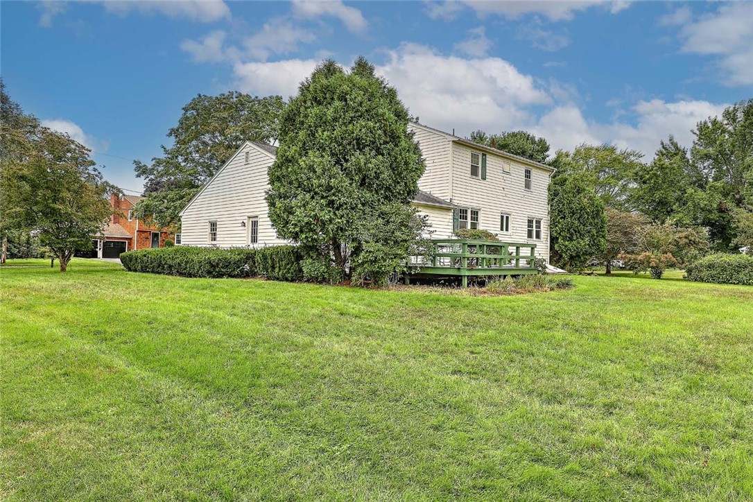 3 Pinetop Road Barrington, RI 02806 - Photo 3 of 45