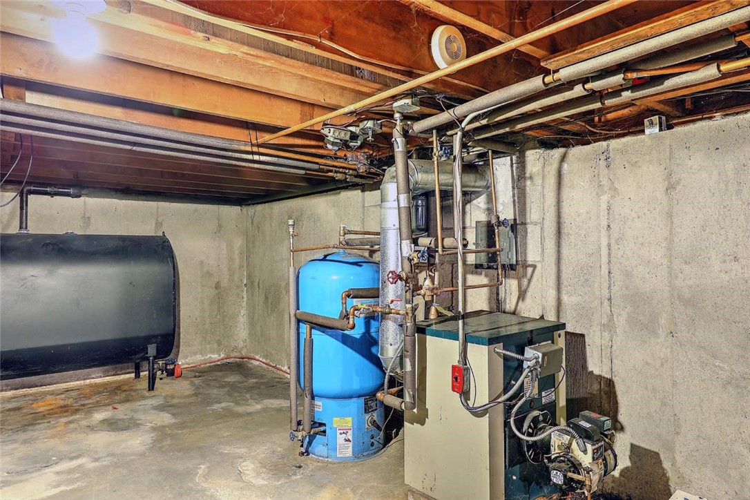 3 Pinetop Road Barrington, RI 02806 - Photo 42 of 45