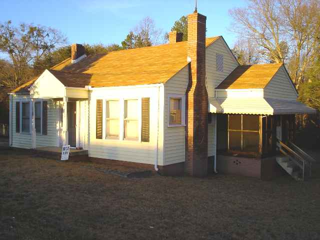 1906 West Parker Road Greenville, SC 29617 - Photo 1 of 9 Gallery Image 1