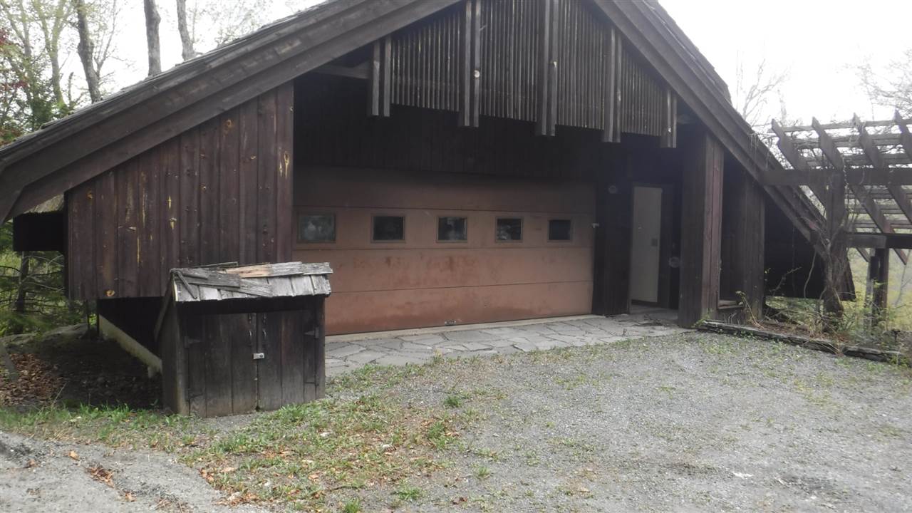 353 Peregrine Road Plymouth, VT 05056 - Photo 17 of 37 Gallery Image 17