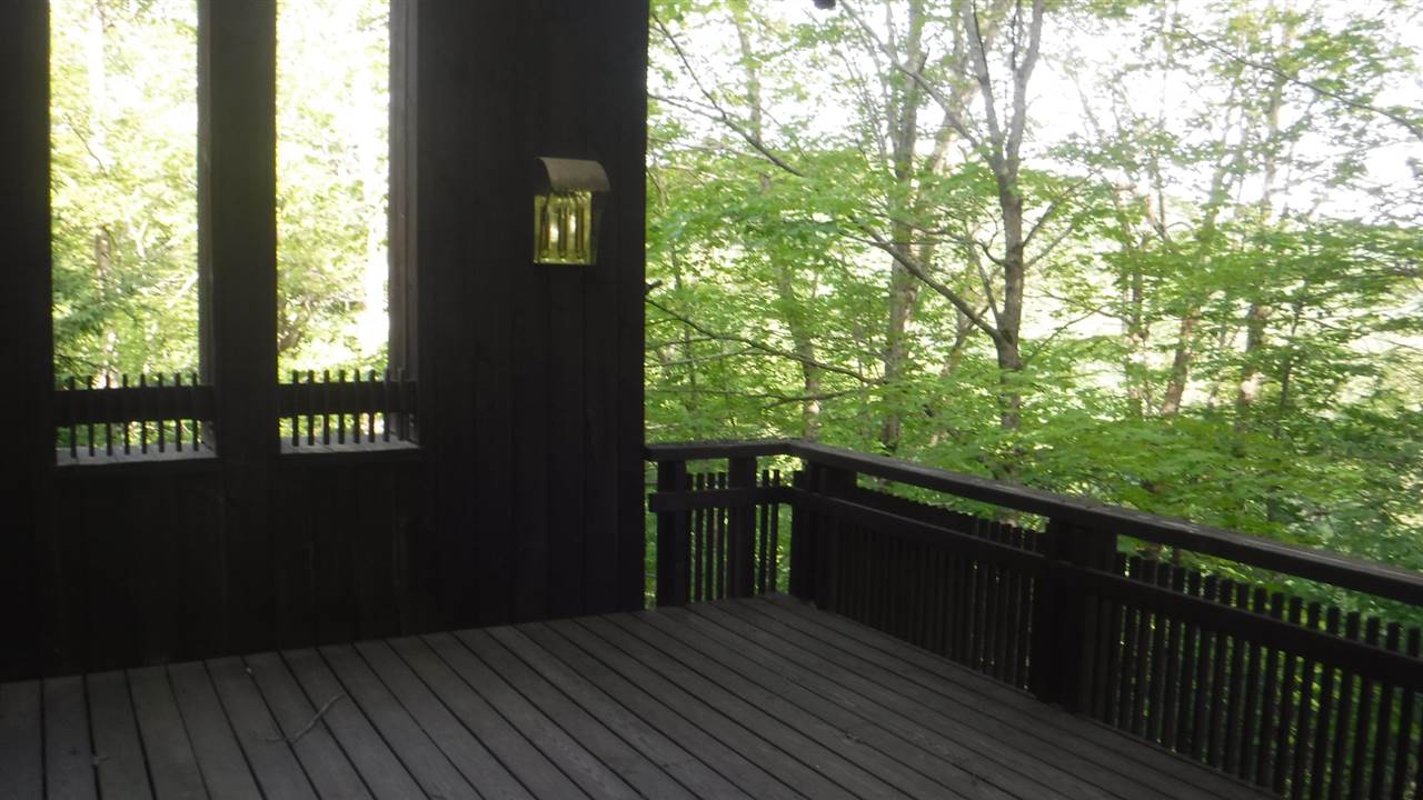 353 Peregrine Road Plymouth, VT 05056 - Photo 4 of 37 Gallery Image 4
