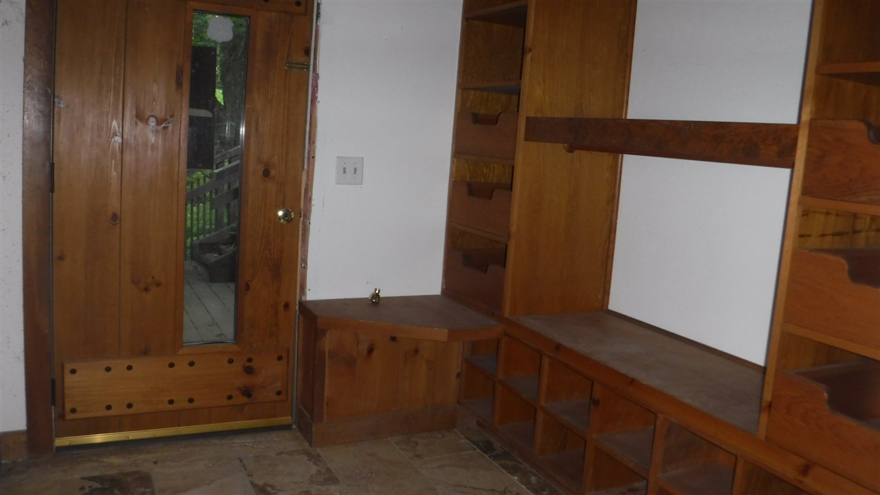 353 Peregrine Road Plymouth, VT 05056 - Photo 10 of 37 Gallery Image 10