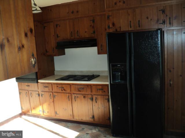 709 Valley Rd View Harpers Ferry, WV 25425 - Photo 7 of 16 Kitchen1