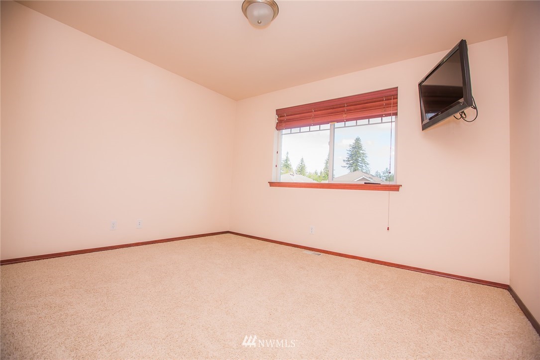 3422 183rd Place Southeast Bothell, WA 98012 - Photo 12 of 24