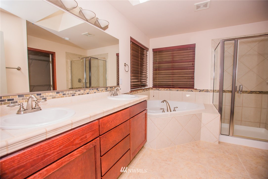 3422 183rd Place Southeast Bothell, WA 98012 - Photo 17 of 24