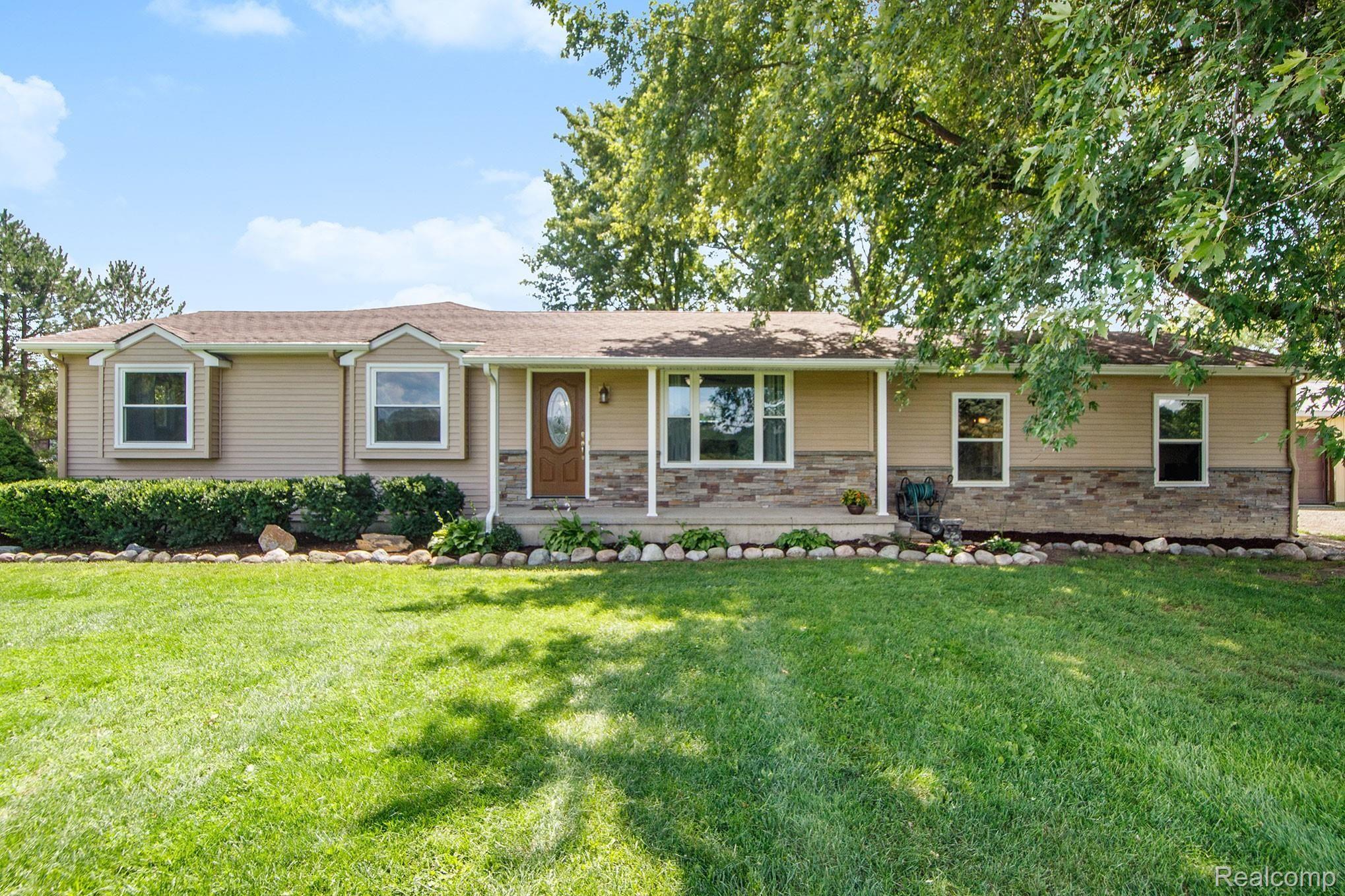 4425 Genesee Road Lapeer, MI 48446 - Photo 20 of 20 BPG_7586.jpg