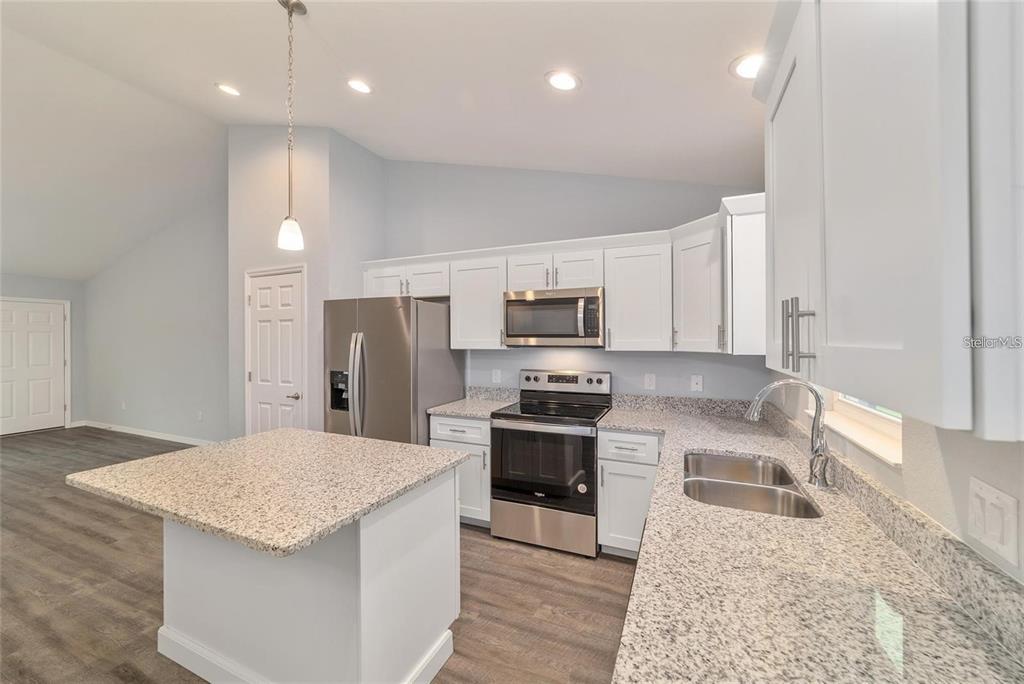 7729 Southwest 146th Ln Road Ocala, FL 34473 - Photo 7 of 19