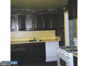 203 East Manoa Road Havertown, PA 19083 - Photo 5 of 9 Kitchen