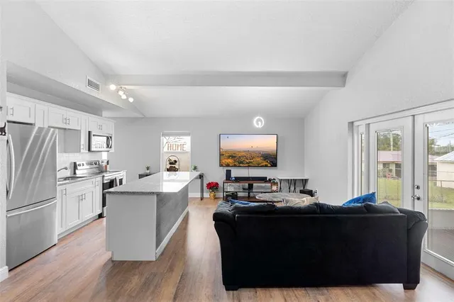 $265,000 | 610 Nardello Drive, Deltona, FL 32725