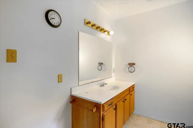 $139,900 | 13418 County Road 2290, Arp, TX 75750