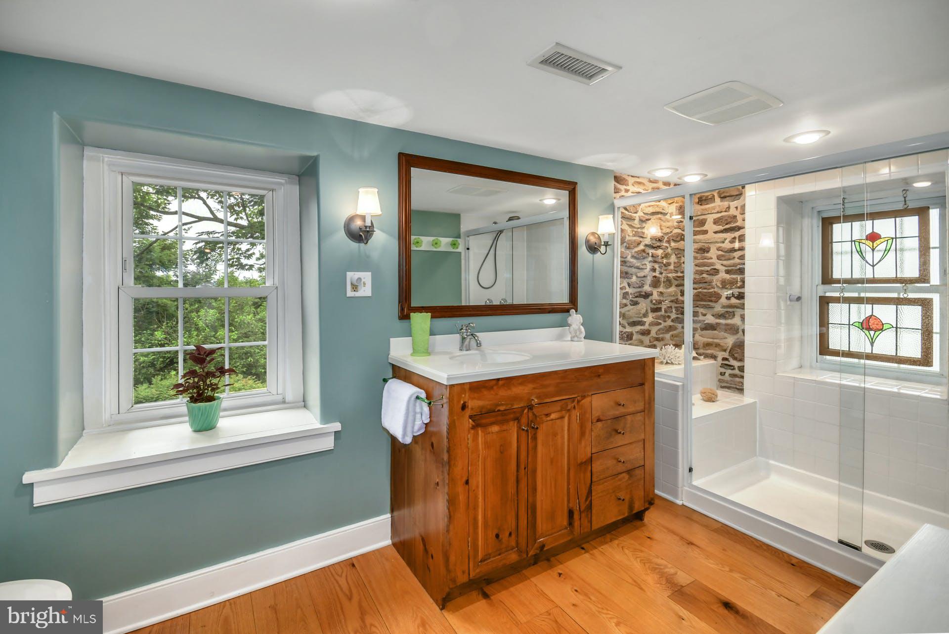 332 Frogtown Road Kintnersville, PA 18930 - Photo 14 of 25 Gallery Image 14