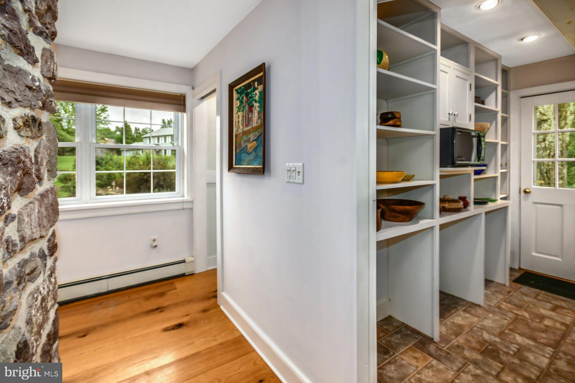 332 Frogtown Road Kintnersville, PA 18930 - Photo 15 of 25 Gallery Image 15