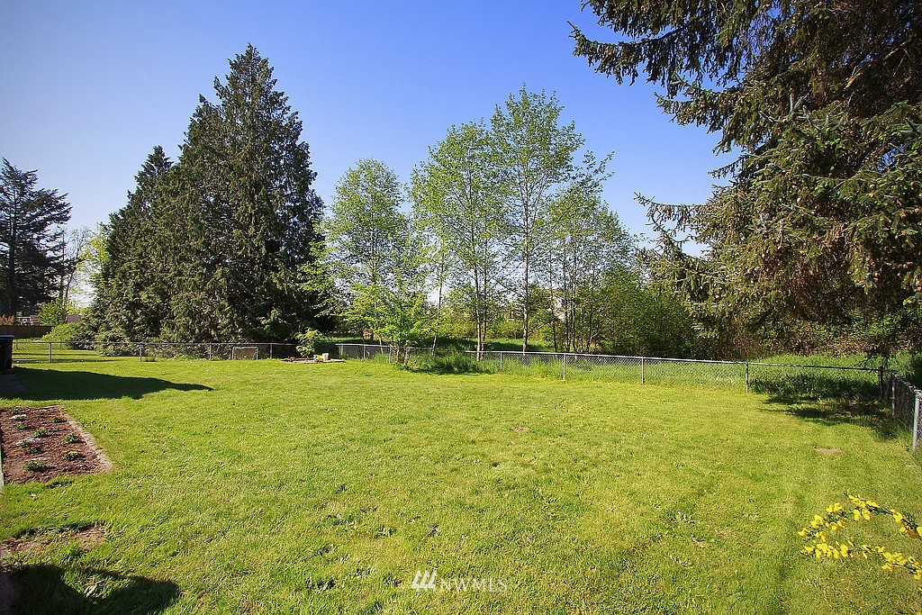 12217 155th Avenue Southeast Renton, WA 98059 - Photo 15 of 15 Gallery Image 15