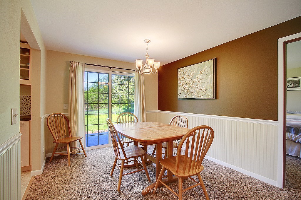 12217 155th Avenue Southeast Renton, WA 98059 - Photo 6 of 15 Gallery Image 6