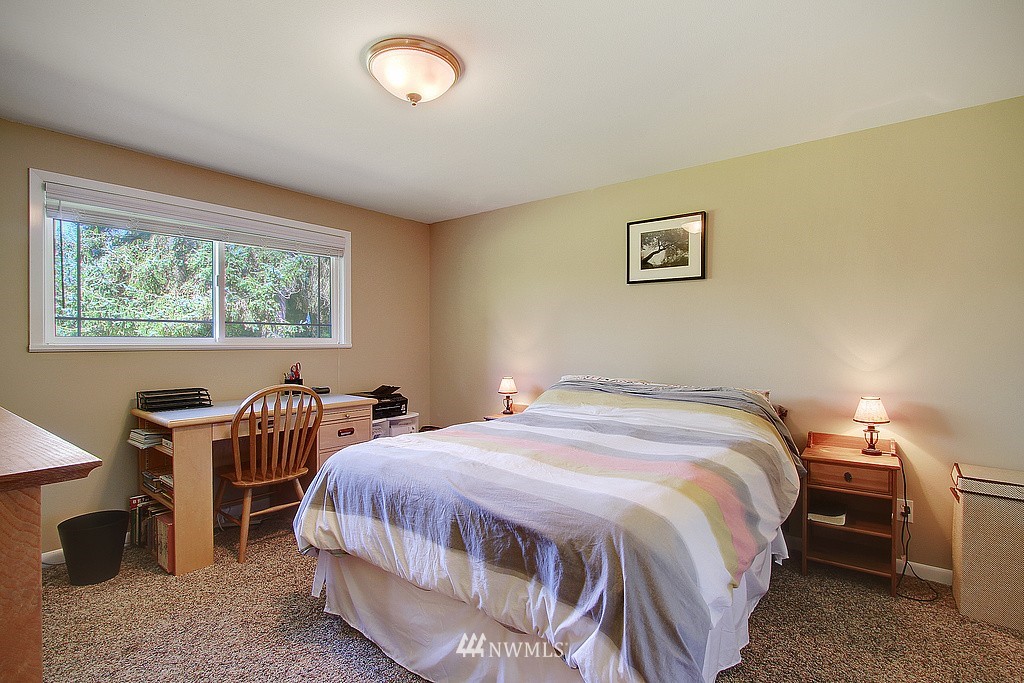 12217 155th Avenue Southeast Renton, WA 98059 - Photo 10 of 15 Gallery Image 10