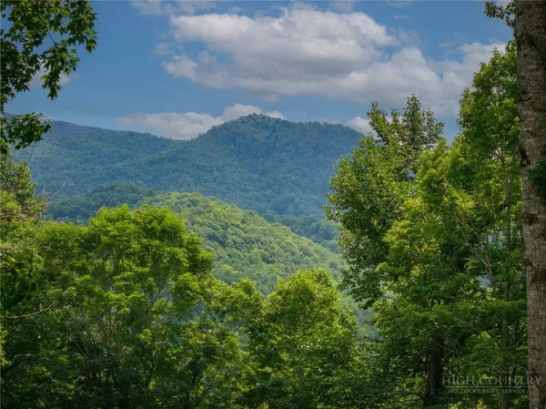 $170,000 | Lot 70 Bear Paw Road, Elk Park, NC 28622