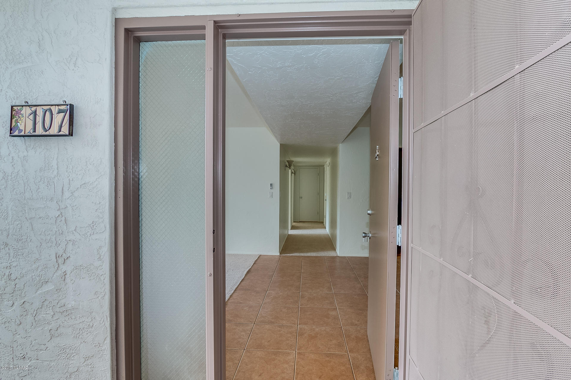 625 South Prudence Road, Unit 107 Tucson, AZ 85710 - Photo 4 of 23 Gallery Image 4