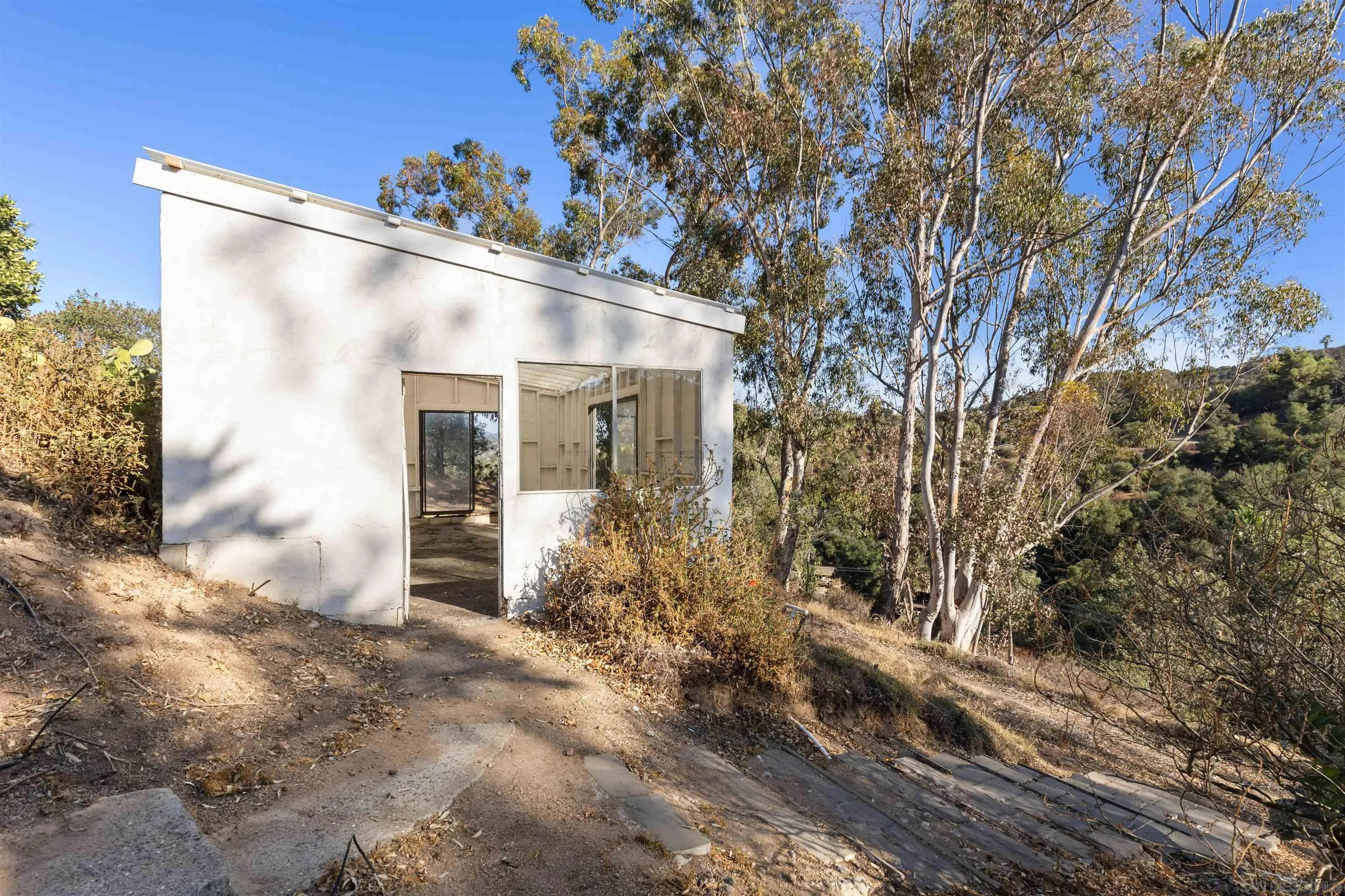 25311 Jesmond Dene Road Escondido, CA 92026 - Photo 44 of 51 Gallery Image 44