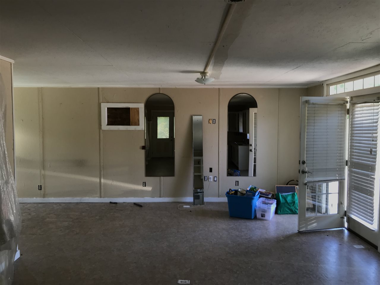 410 Dickson Road Campobello, SC 29322 - Photo 27 of 33