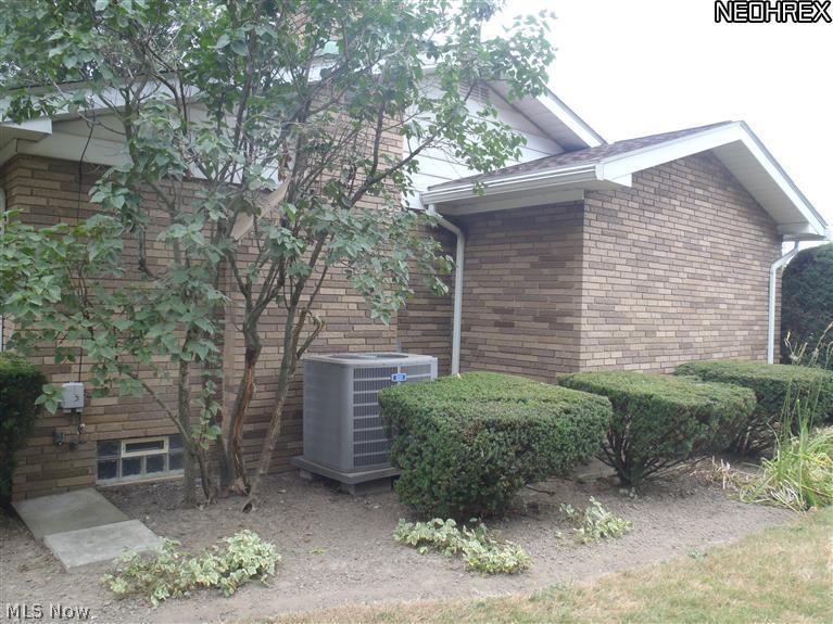 1978 Bremerton Road Lyndhurst, OH 44124 - Photo 19 of 21