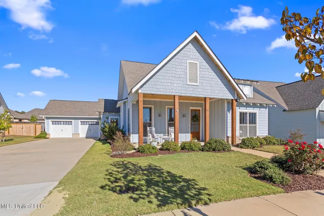 $375,000 | 806 Long Leaf Circle, Brandon, MS 39042