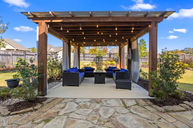 $375,000 | 806 Long Leaf Circle, Brandon, MS 39042