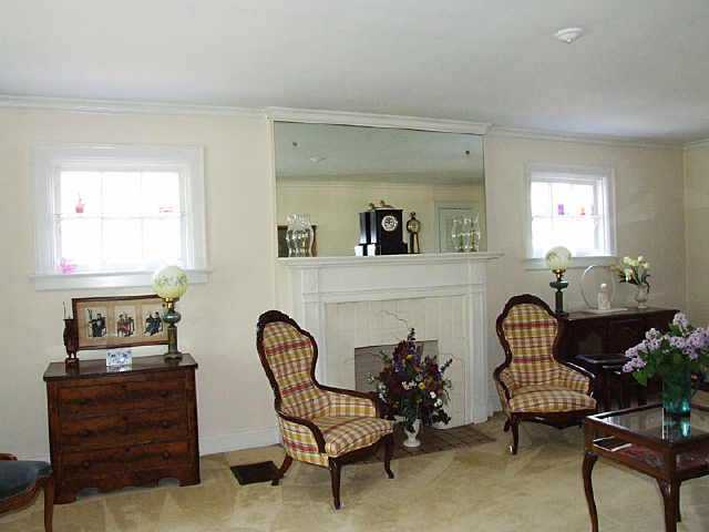 120 North Cassingham Road Columbus, OH 43209 - Photo 4 of 5