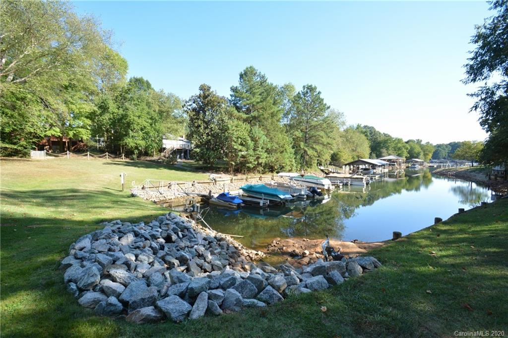 3825 Deer Run Denver, NC 28037 - Photo 11 of 48
