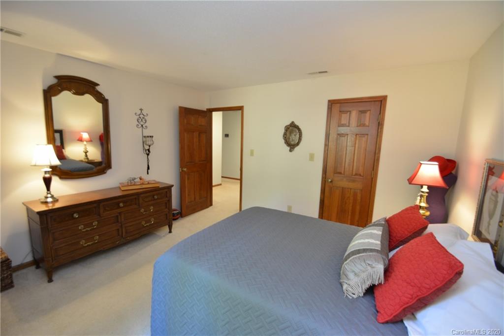 3825 Deer Run Denver, NC 28037 - Photo 30 of 48