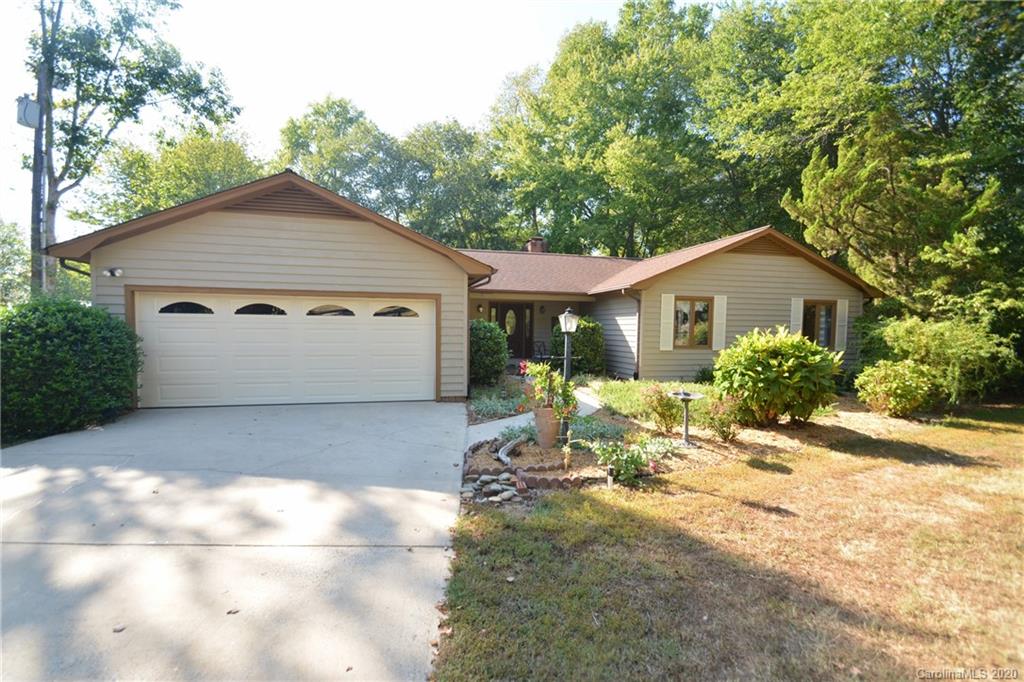 3825 Deer Run Denver, NC 28037 - Photo 4 of 48