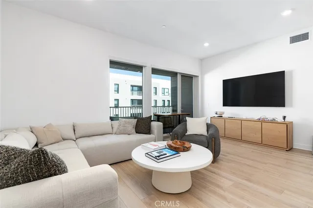 $6,000 | 2608 Rivington, Irvine, CA 92612