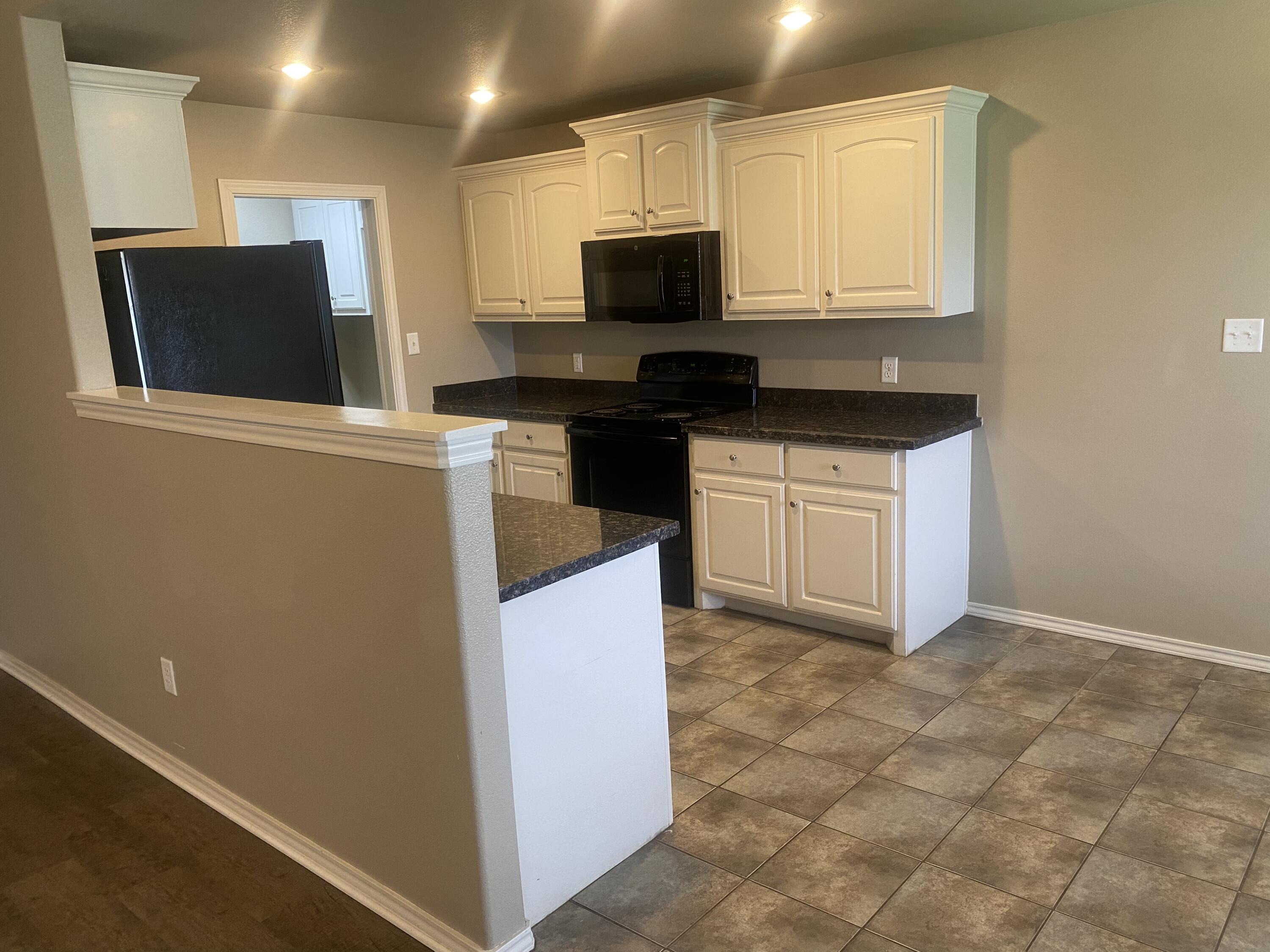 8701 12th Street Lubbock, TX 79416 - Photo 6 of 8 F087814C-310B-46C5-993C-C226822BA56E