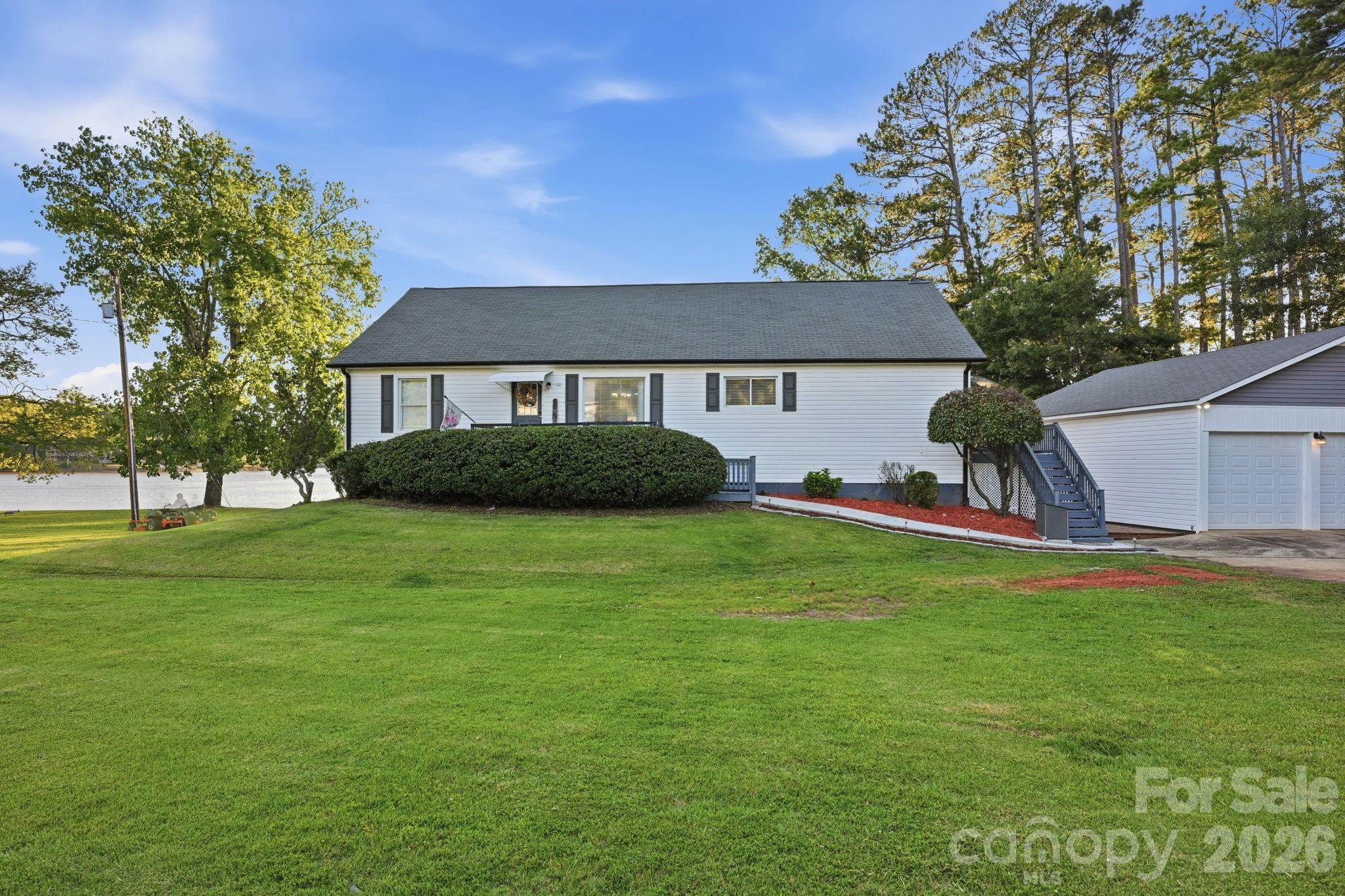 4420 Tucker Road Belmont, NC 28012 - Photo 4 of 46